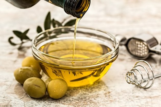 %e3%81%aa%e3%81%9c%e6%96%99%e7%90%86%e3%83%ac%e3%82%b7%e3%83%94photo-2-olive-oil